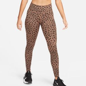 Nike Mid Rise Leggings